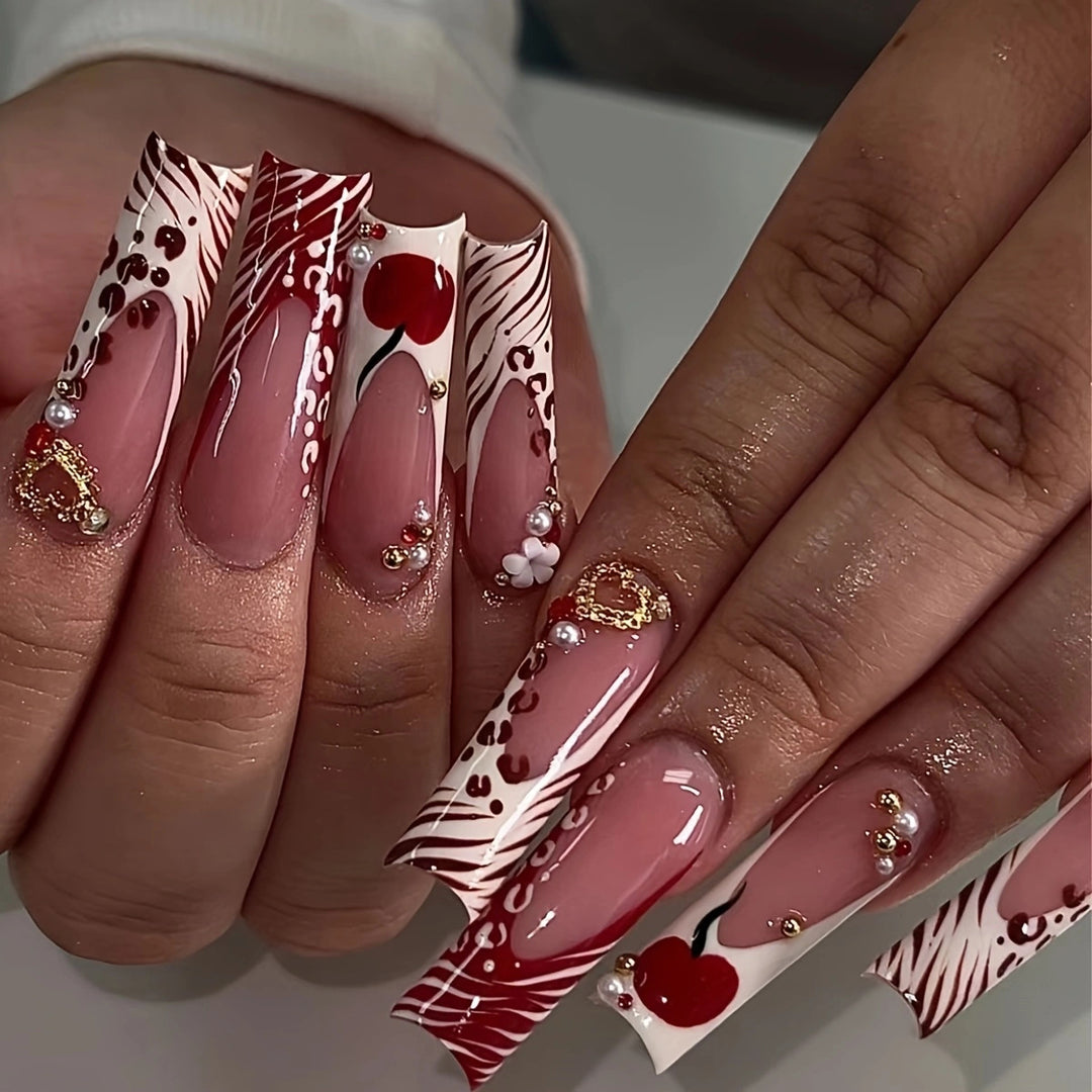 Dekorativer Press-On Nagelset Karnz