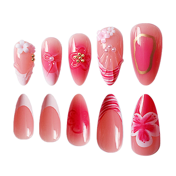 Florale Eleganz Nagelkunst Verlängerungen Karnz