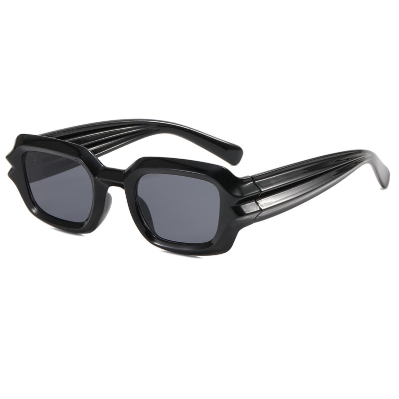 Damen modische Sonnenbrille im zeitgenössischen Design Karnz