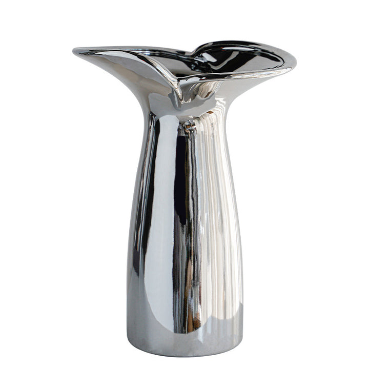 Elegante und moderne Keramikvase Karnz