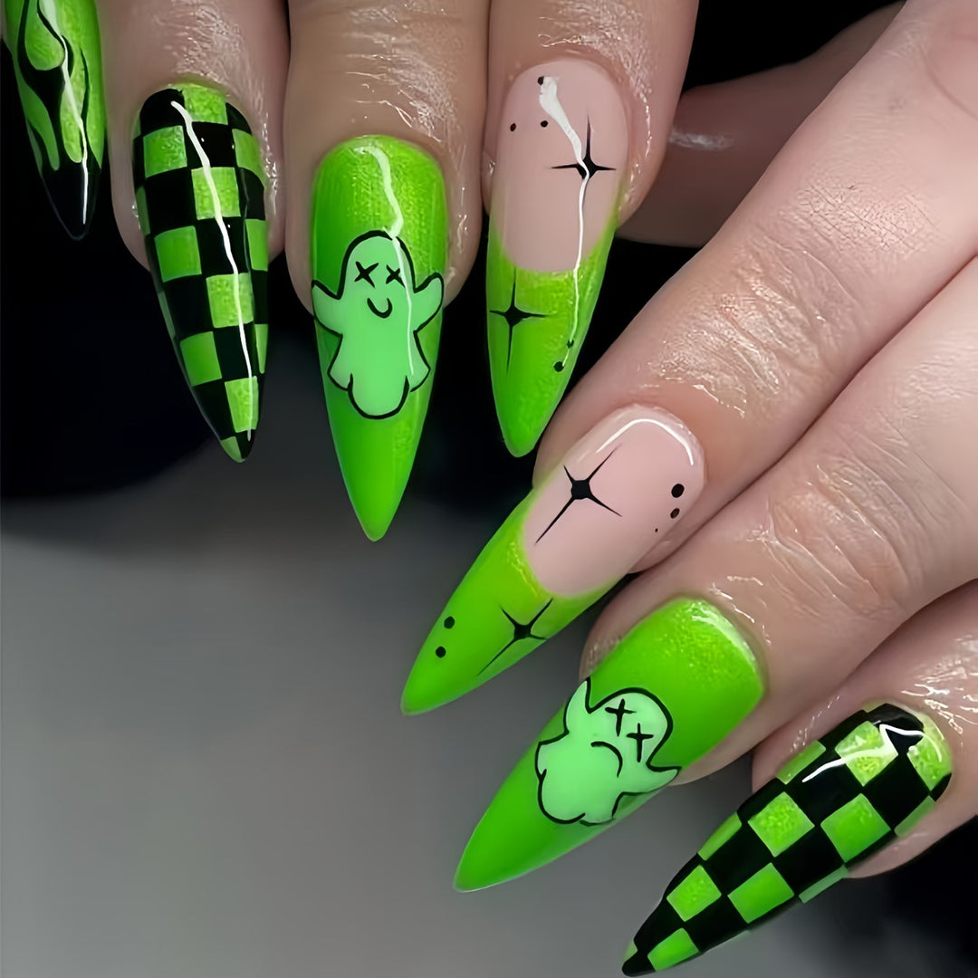 Spooky Ghost Nagelkunst
