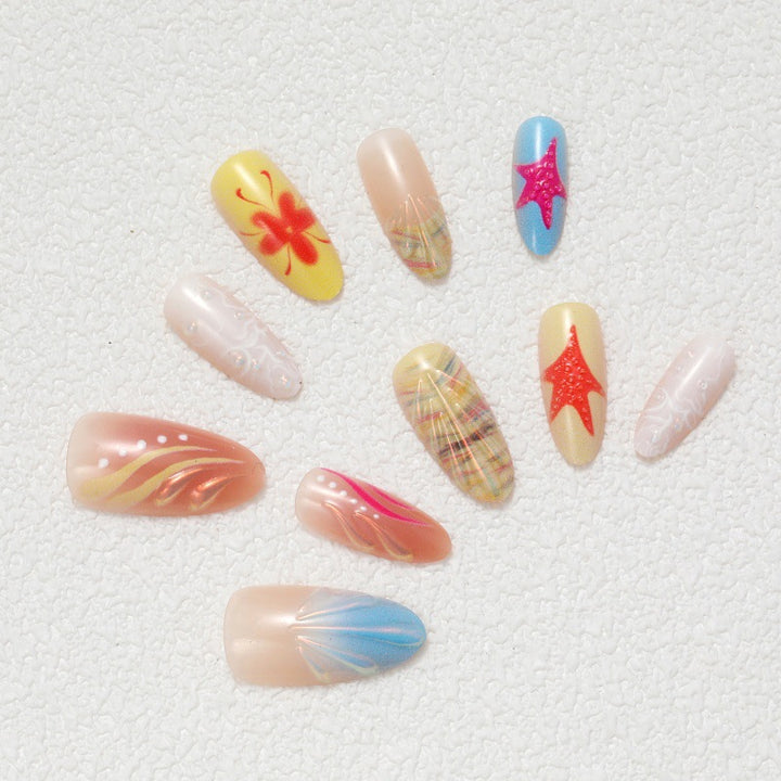 Kunstvolle Nagelspitzen Design Karnz