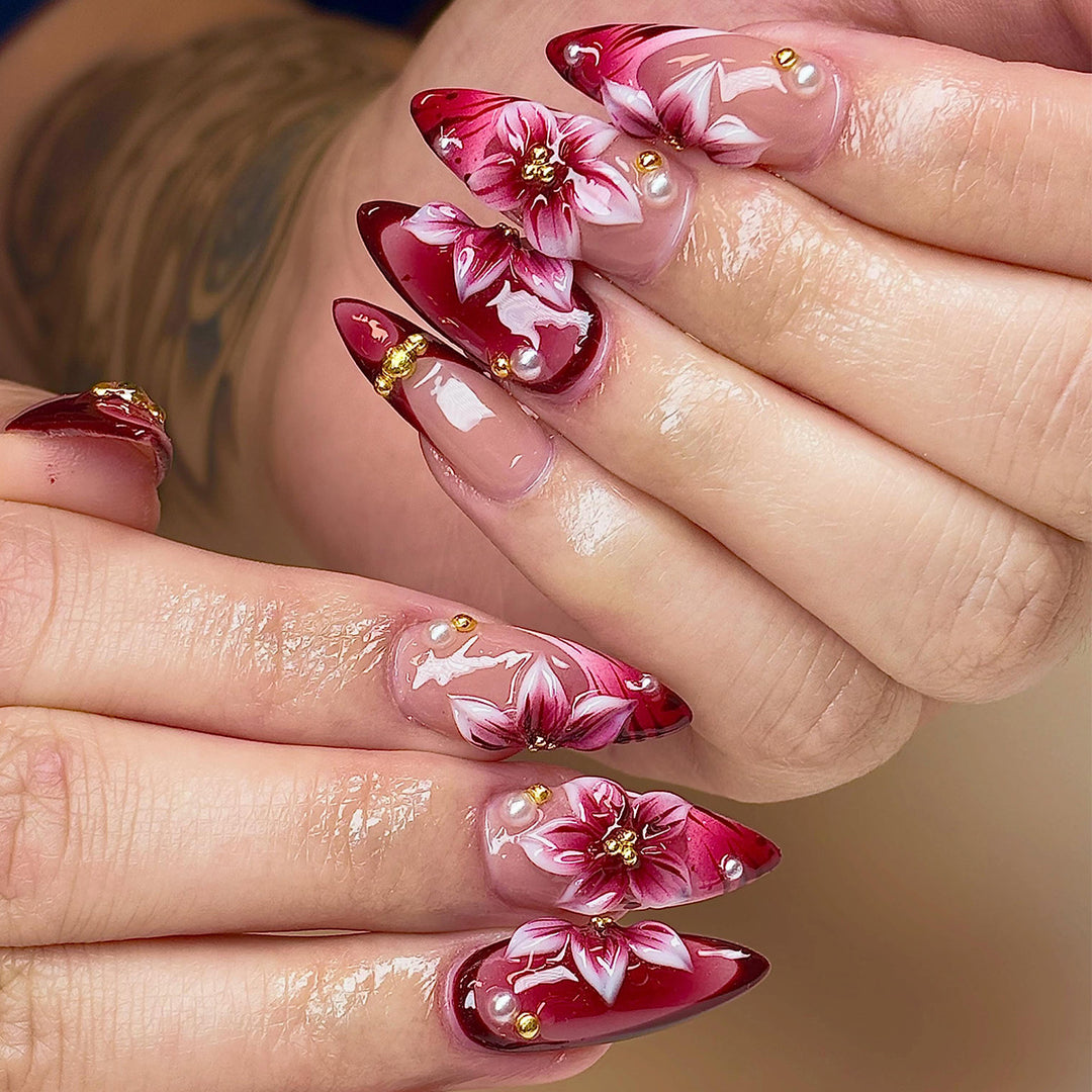 Florale Akzent Stiletto Nagelkunst Verlängerungen Karnz