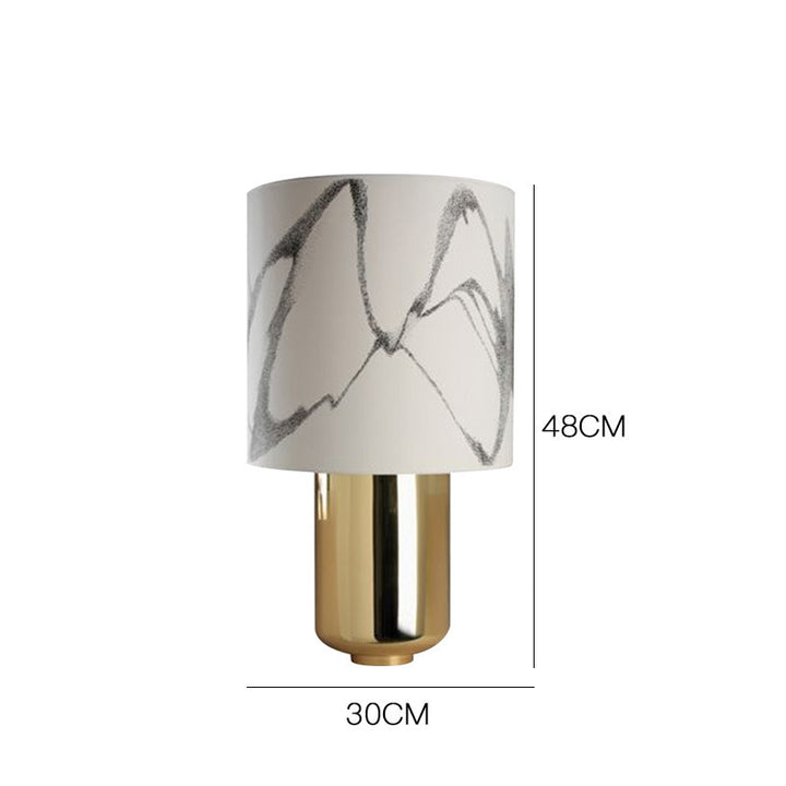 Moderne Tischlampe mit strukturiertem Schirm