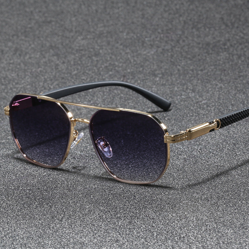 Damen modische Sonnenbrille mit stilvollen Akzenten Karnz