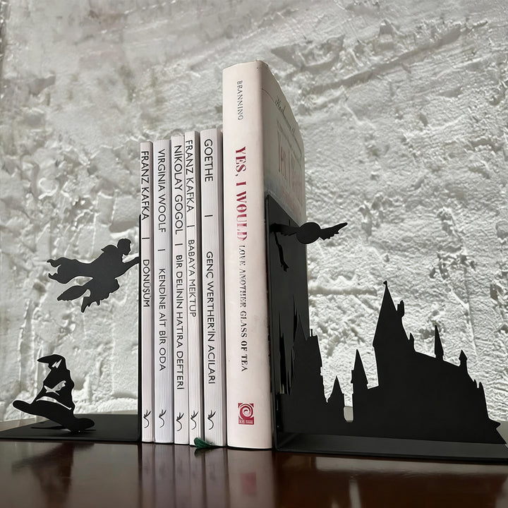 Dekorative fantasiebezogene Buchstützen