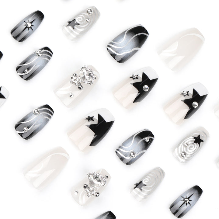 Einzigartige und Stilvolle Nagelkunst Karnz