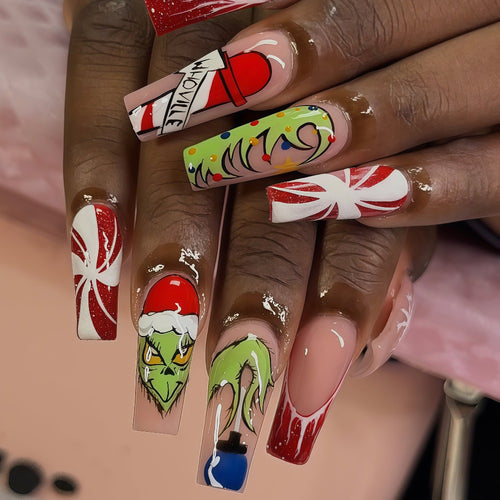 Kreatives Kunstnagel Set mit festlichen Weihnachtsmotiven Karnz