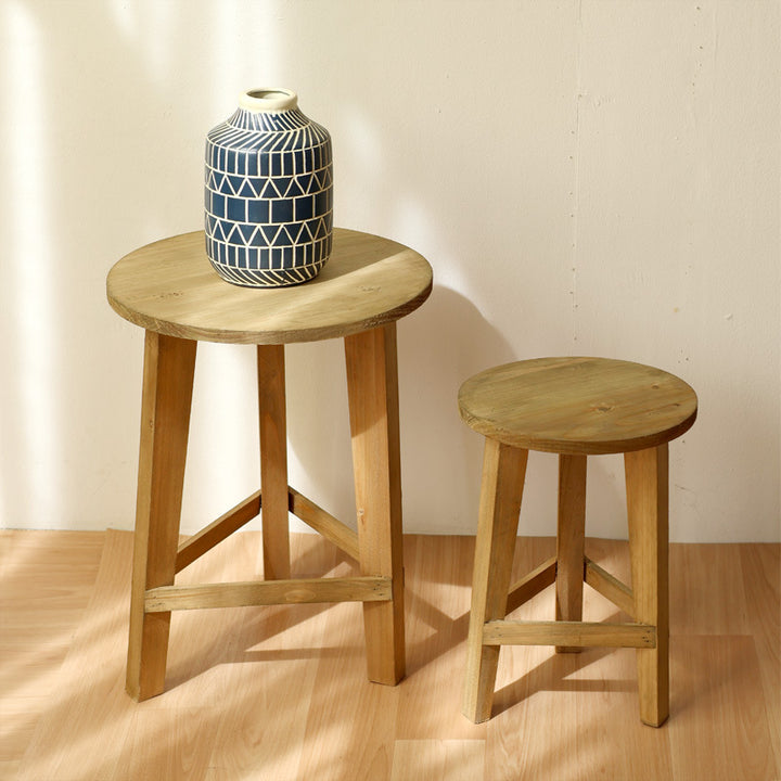 Rustikaler Hocker aus Massivholz Karnz