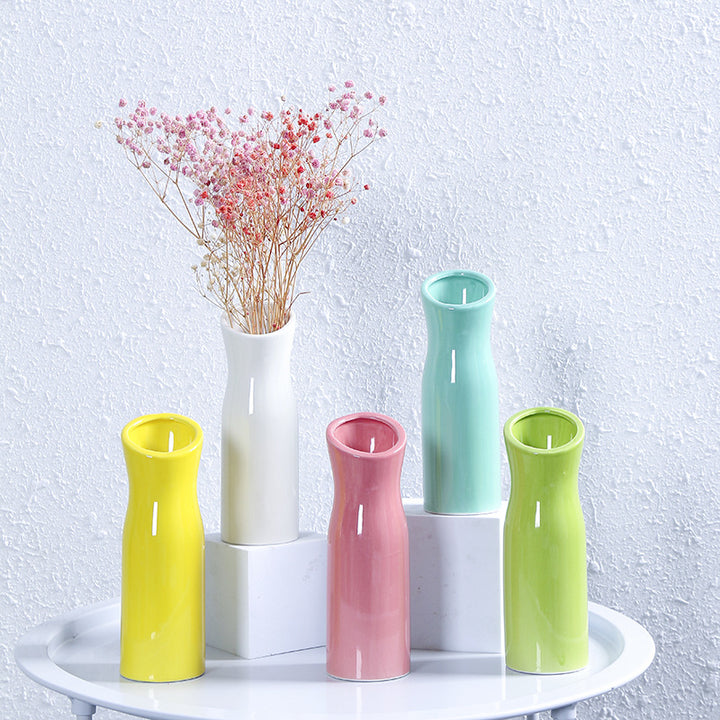 Moderne elegante Keramikvase Karnz