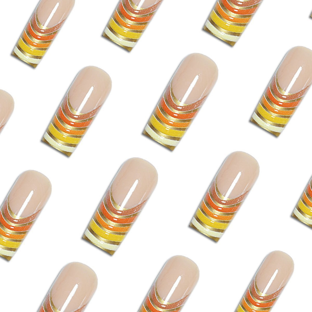 Stylische Acryl Nagelverlängerungen Karnz
