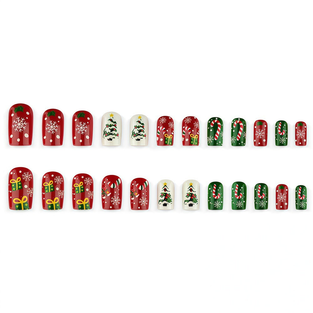 Kunstnägel mit Festlichen Weihnachtsmotiven Karnz