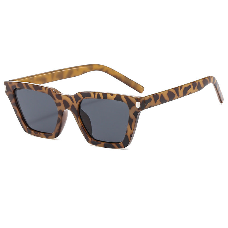 Damen moderne Sonnenbrille mit markantem Rahmen Karnz