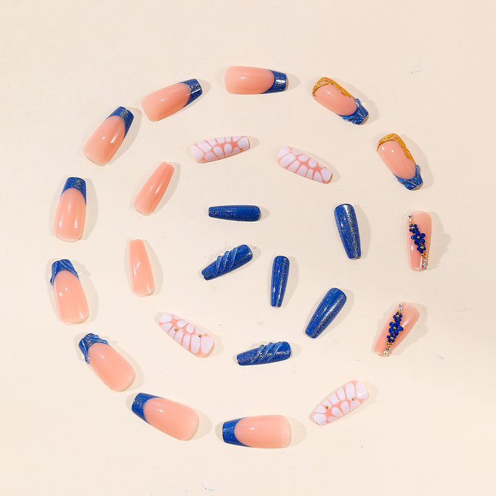 Künstlerische 3D Nagelkunstverlängerungen Karnz