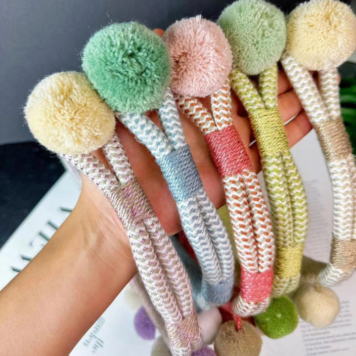 Trendige Strickkette Karnz