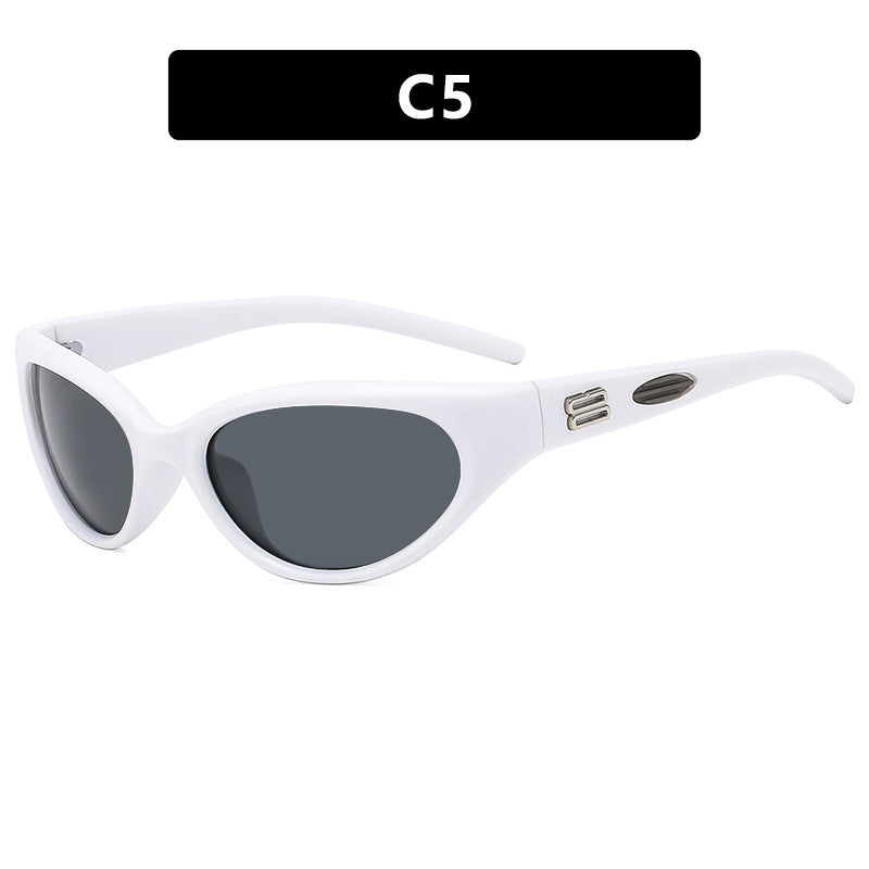 Damen extravagante Sonnenbrille mit geschwungenem Design Karnz