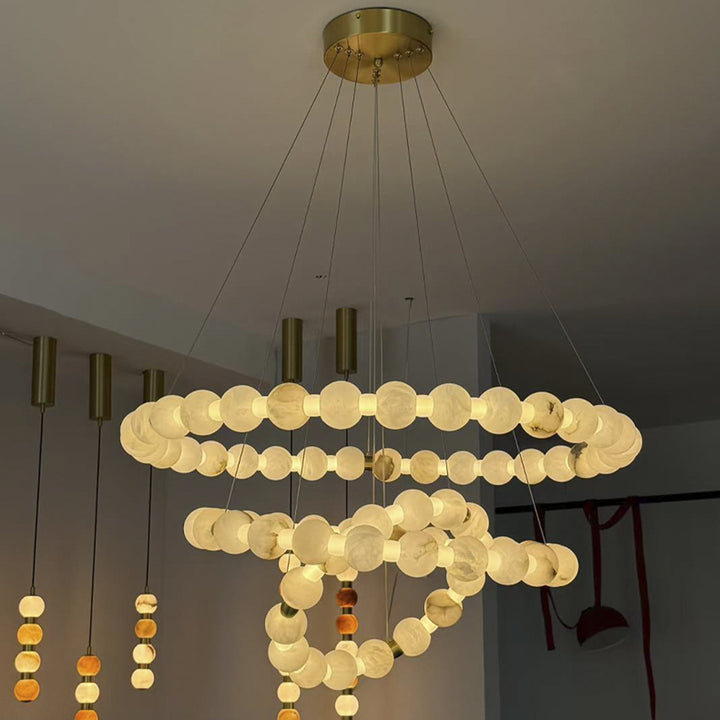 Moderne kreisförmige Marmor-Kronleuchter