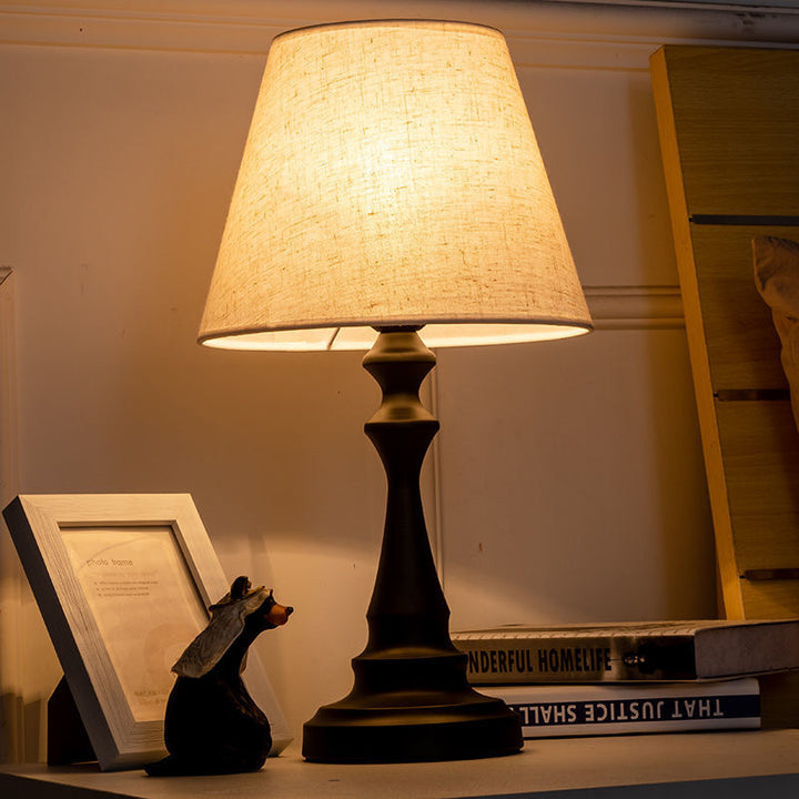 Elegante Nachttischlampe