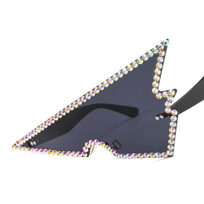 Damen extravagant geformte Sonnenbrille Karnz