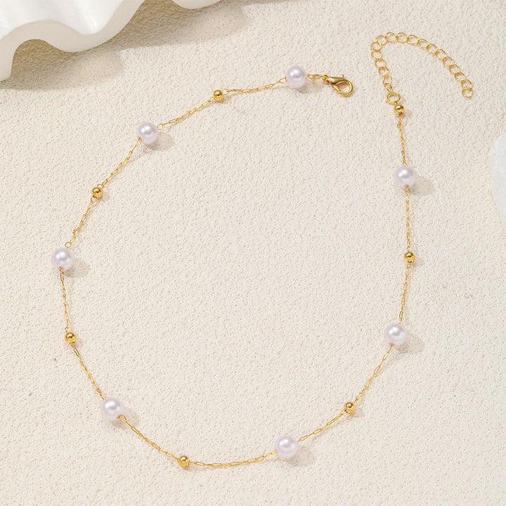 Elegante Perlen- und Goldkette Karnz