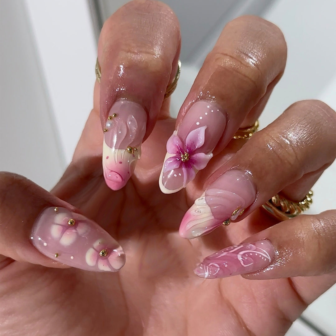Blumengemäßtes Press-On-Nagelkunstset