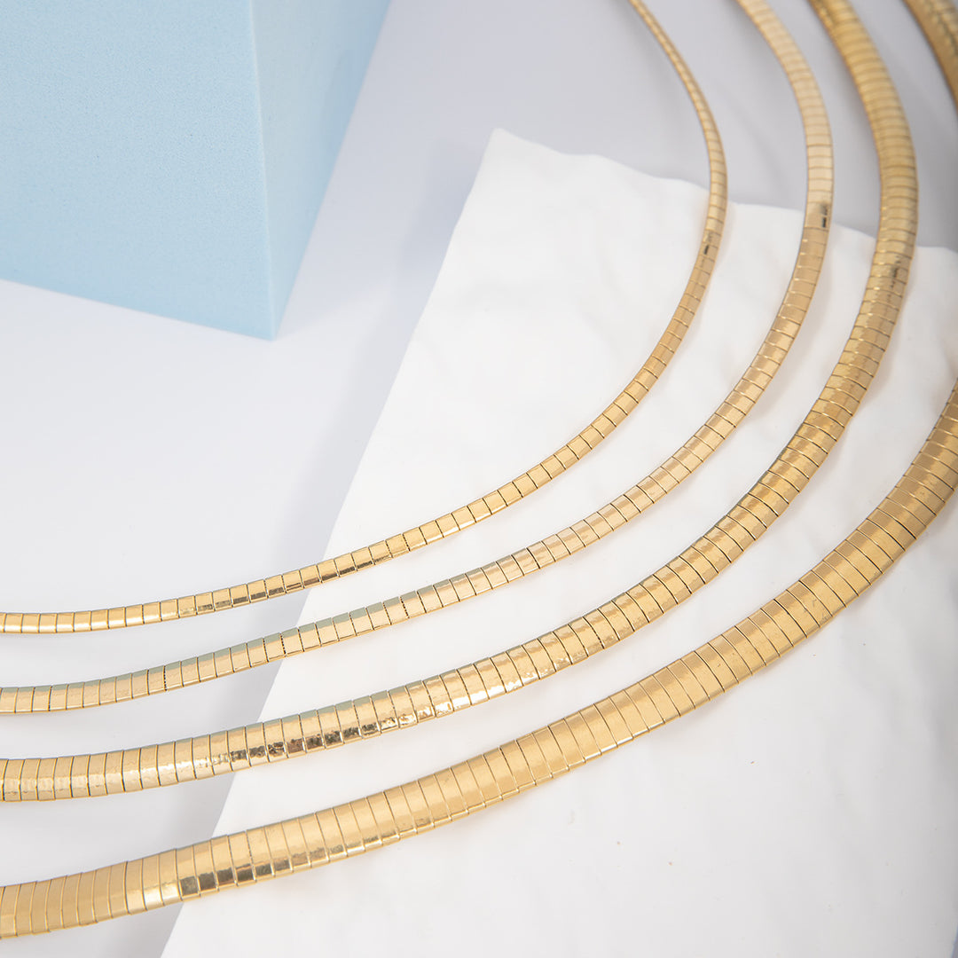 Elegante Statement Draht Choker Karnz