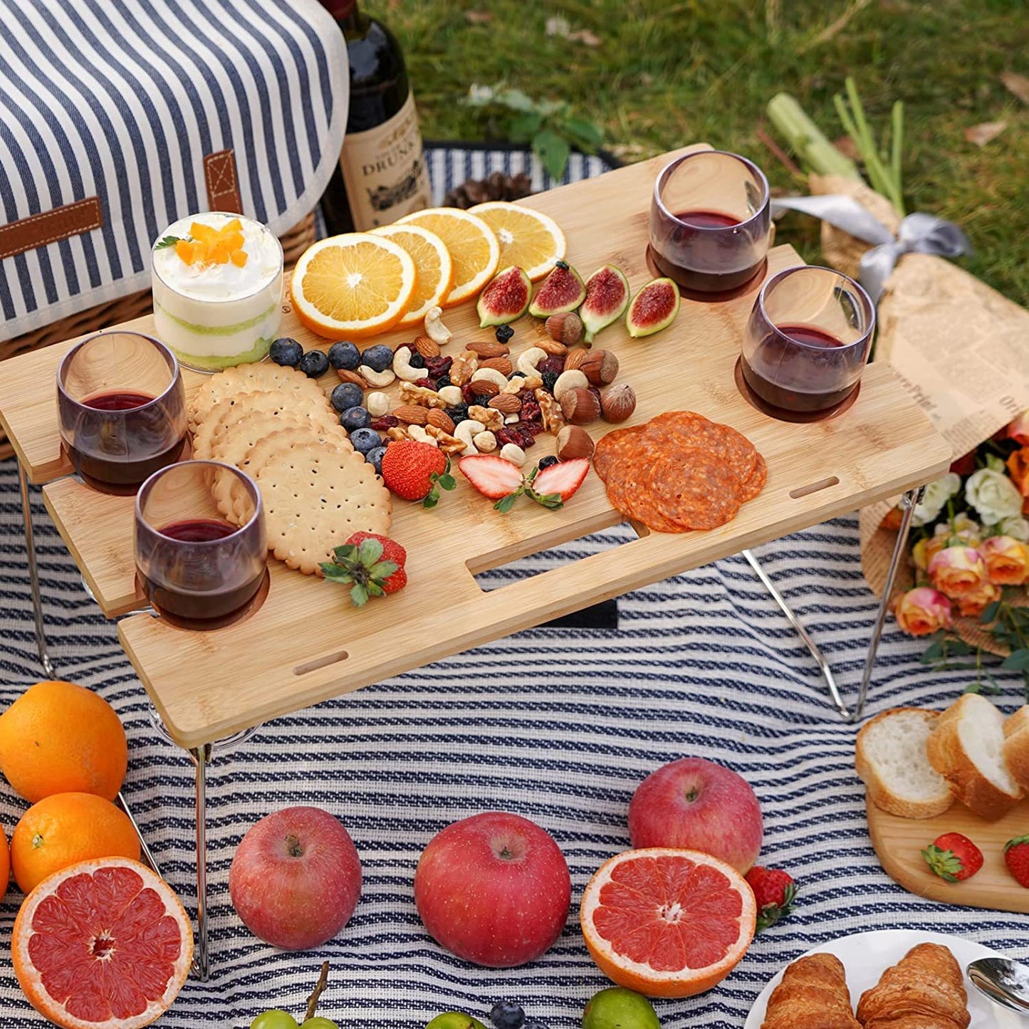 Damen Picknickkorb mit integriertem Geschirrset und stilvollem Klapptisch Karnz