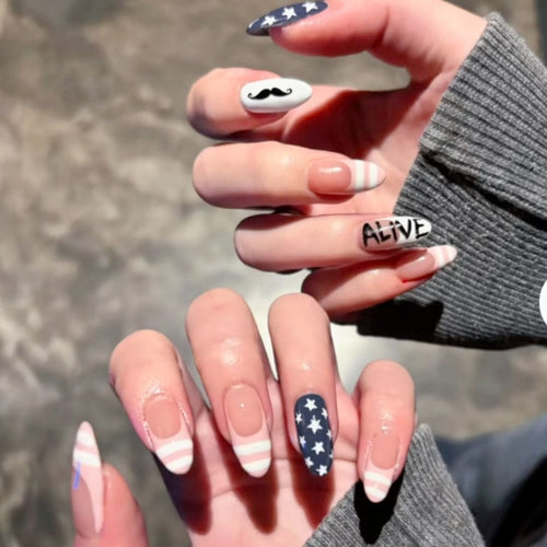 Themenbezogene grafische Nageldesigns Karnz
