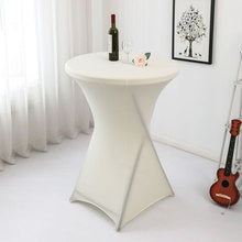 Stehender Eventtisch mit eleganter Hülle Karnz