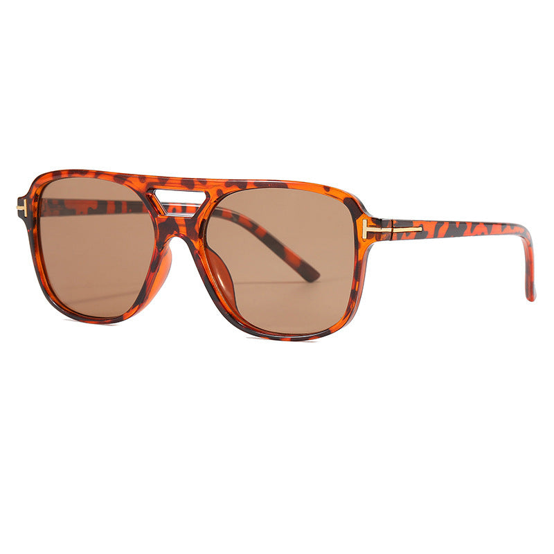 Damen markante Sonnenbrille mit herausragender Form Karnz