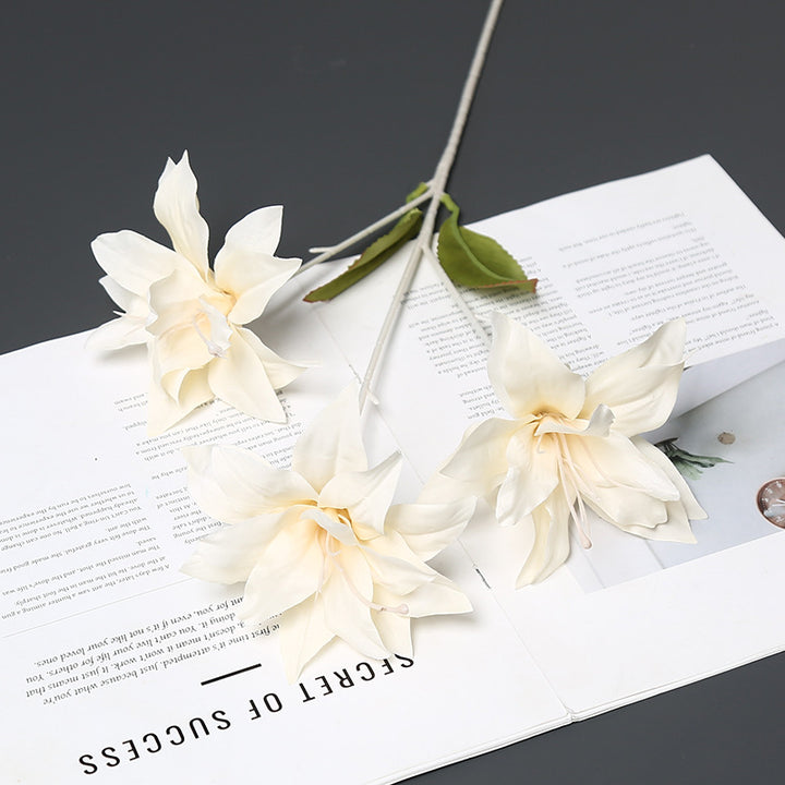 Dekorative Lebensgroße Blumenstielanordnung für Zuhause
