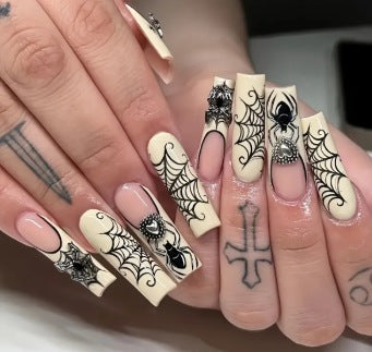 Künstlerische Halloween-Themen-Nail Art Karnz