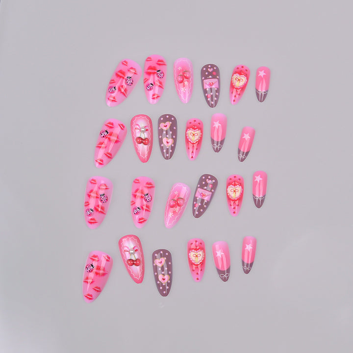 Romantisches Thema Press-On Nagelset Karnz