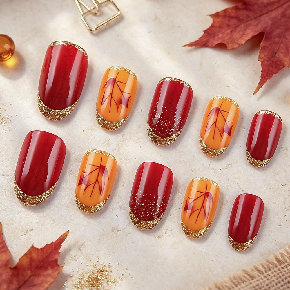 Elegante herbstliche Gel-Nagelkunst Karnz
