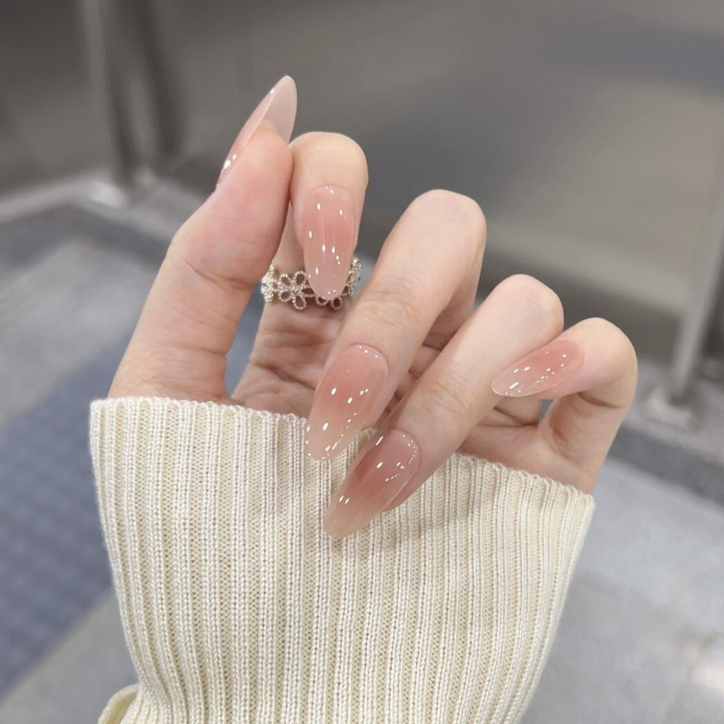 Kunstnägel mit Elegantem Glitzereffekt Karnz