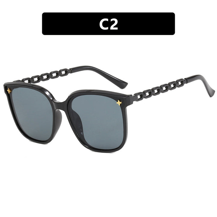 Damen modische Sonnenbrille mit stilvollen Kettenakzenten Karnz