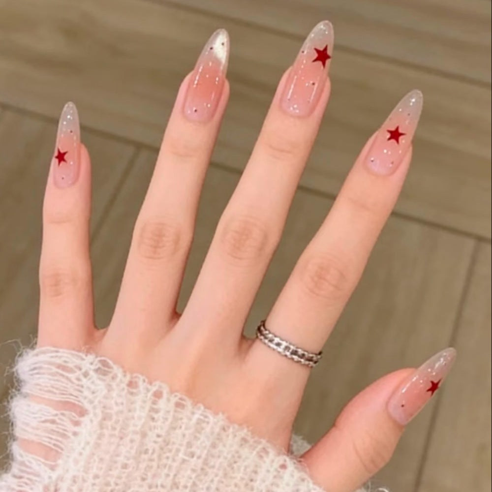 Dekorativer Stern-akzentuierter Press-on-Nagelset Karnz