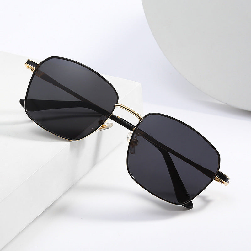 Herren Quadratische Designer-Sonnenbrille mit hochgradigem UV-Schutz Karnz