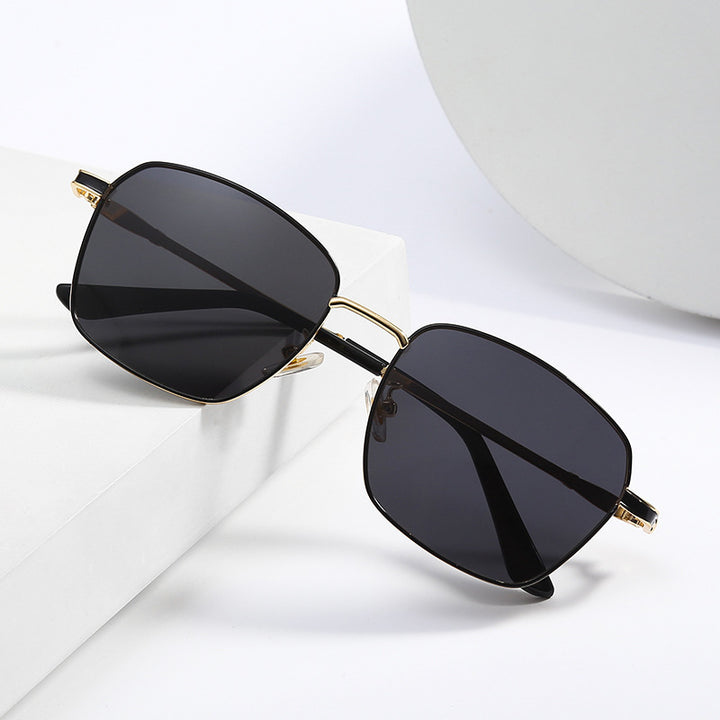 Herren Quadratische Designer-Sonnenbrille mit hochgradigem UV-Schutz Karnz