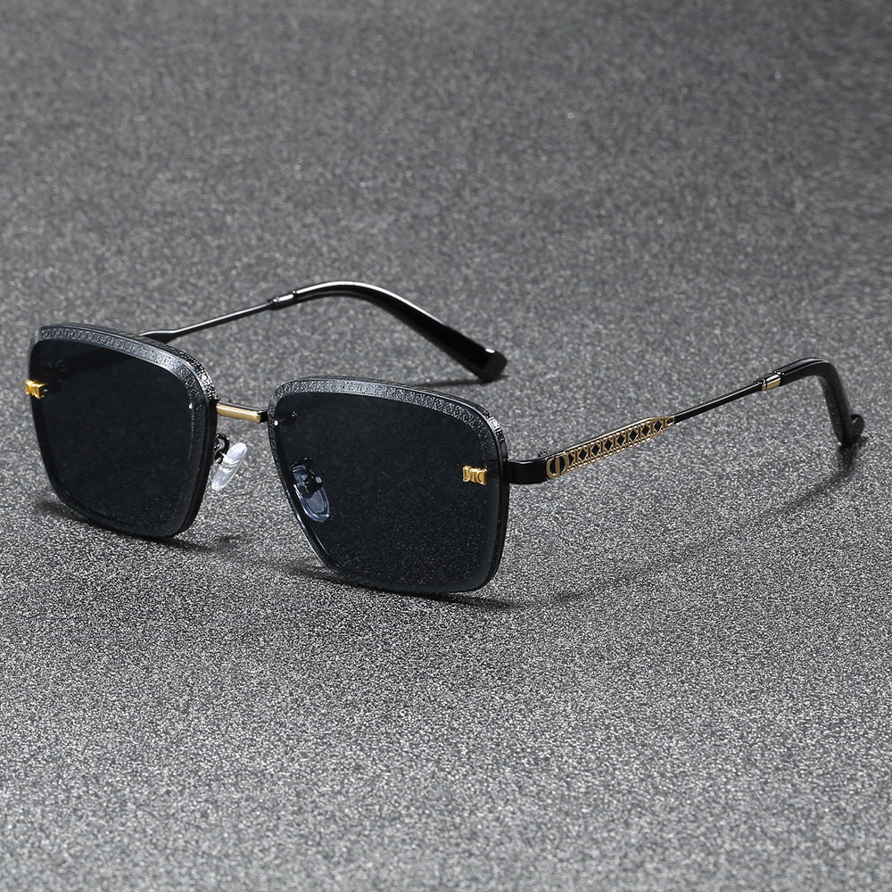 Damen Modische quadratische Sonnenbrille mit luxuriösen Details Karnz