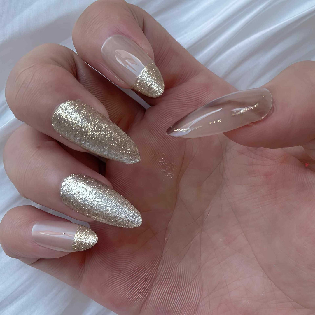 Press-on Nagelkunst Karnz