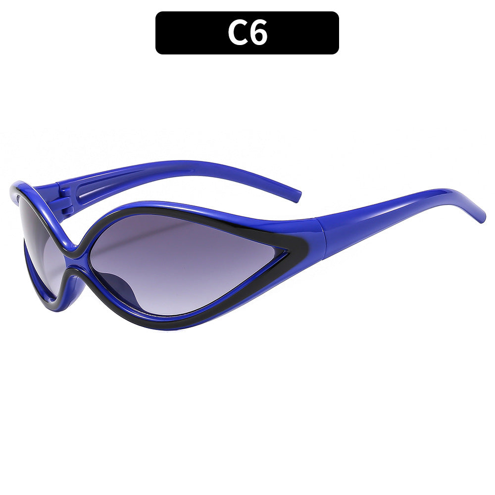 Futuristische Katzenauge Sonnenbrille mit stilvollen Flügelrahmen