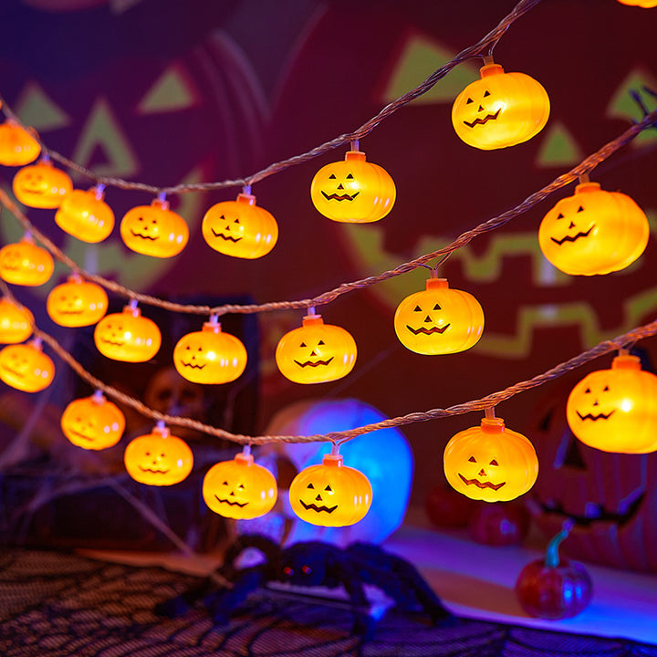 Dekorative Halloween Lichterkette mit Kürbis-Motiven Karnz