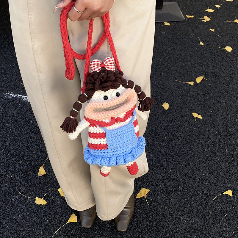 Kreative Häkelpuppe Handtasche