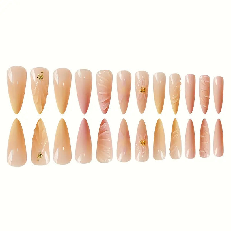 Künstlerische Press-On Nagelset mit Blumenmuster Karnz