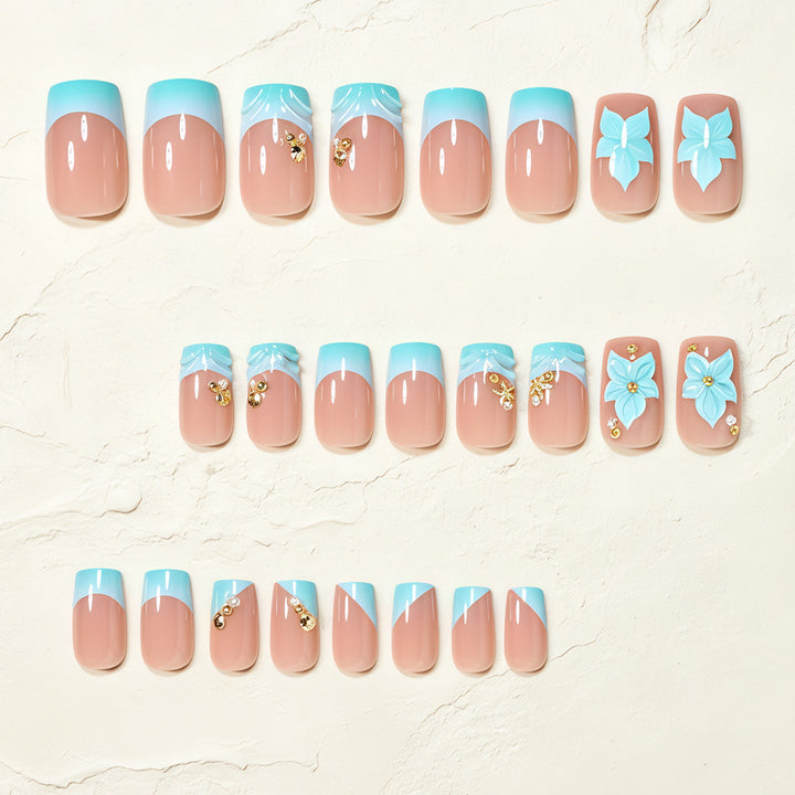 Künstlerische florale Acryl-Nagelkunst-Tipps Karnz