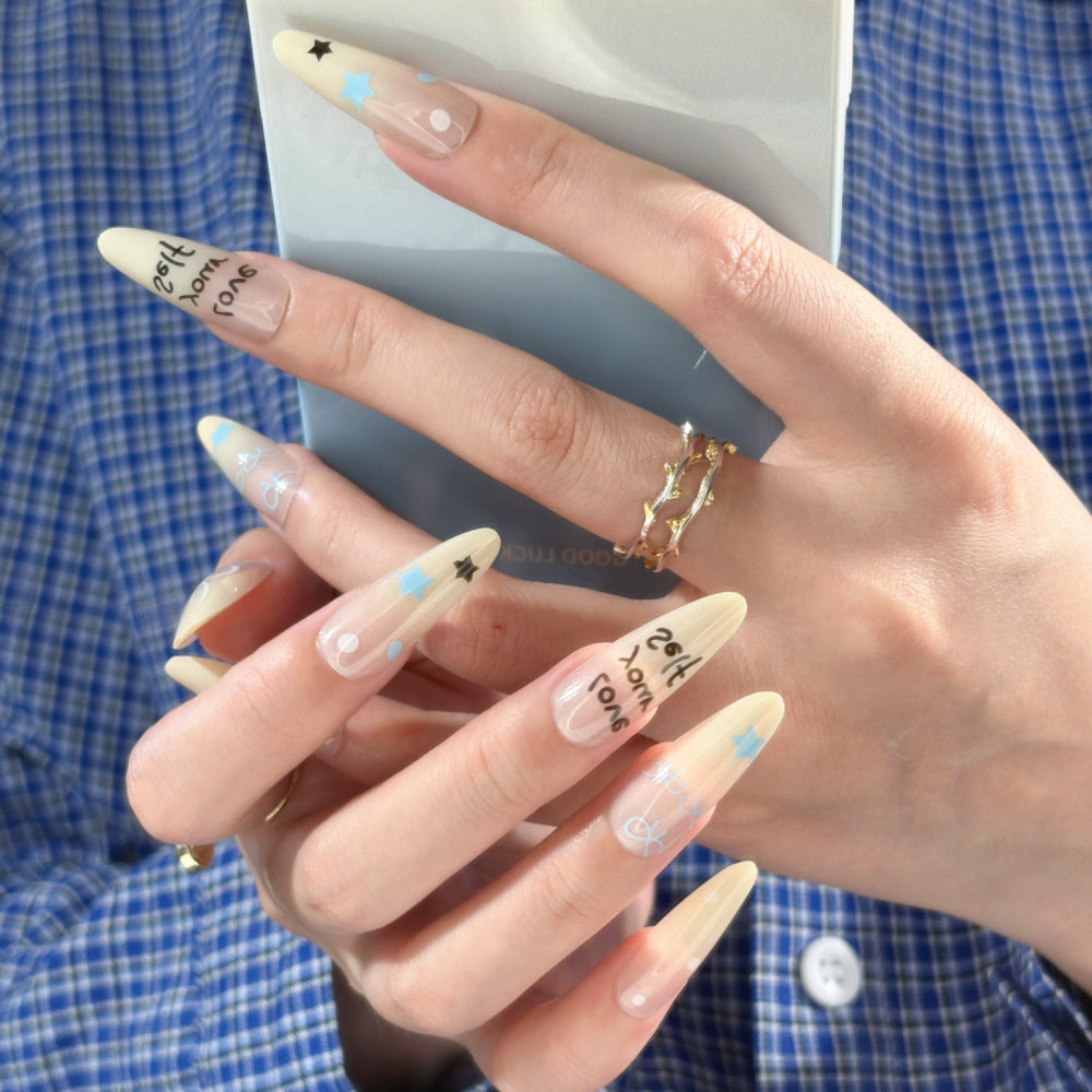 Premium Langanhaltende Glänzende Press-On Nägel Karnz