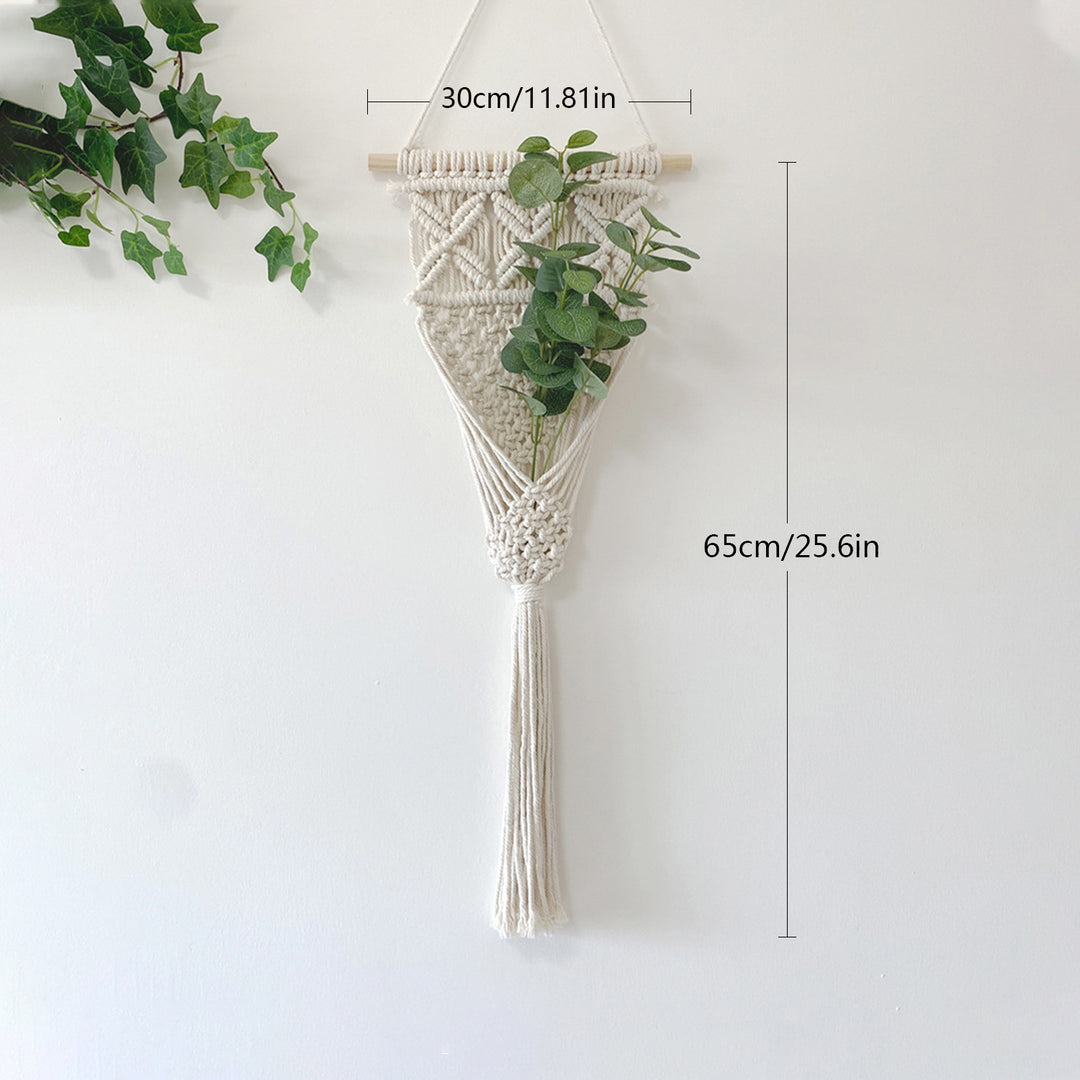 Dekorative Makramee Wandbehang mit eleganten Fransenquasten Karnz
