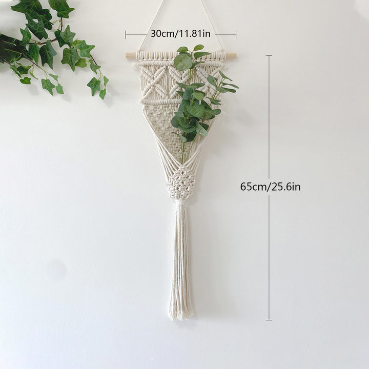 Dekorative Makramee Wandbehang mit eleganten Fransenquasten Karnz