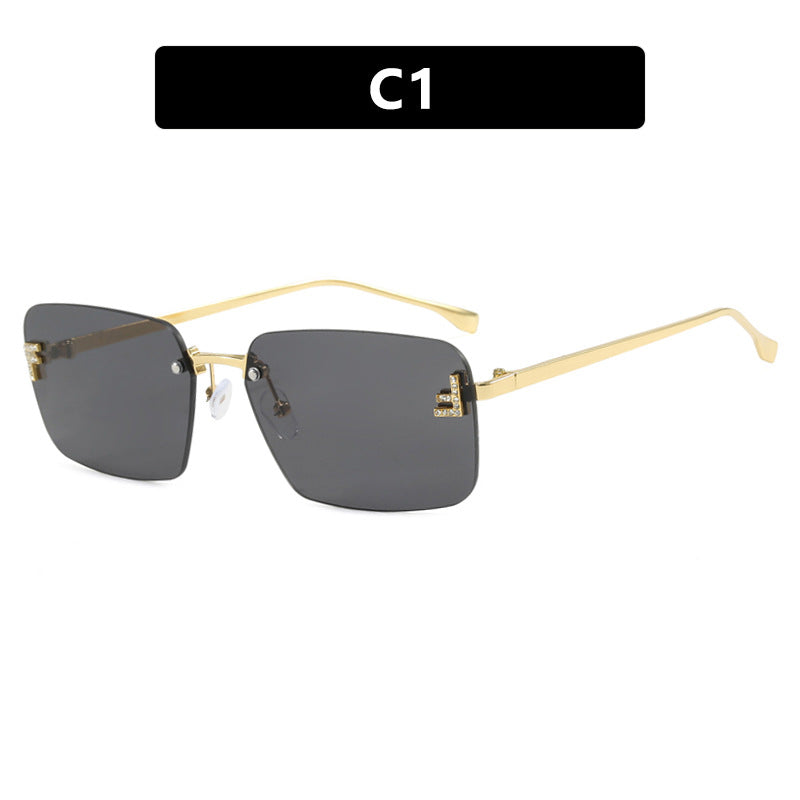 Damen quadratische Sonnenbrille mit elegantem goldenen Rahmen und stylishen Gläsern Karnz